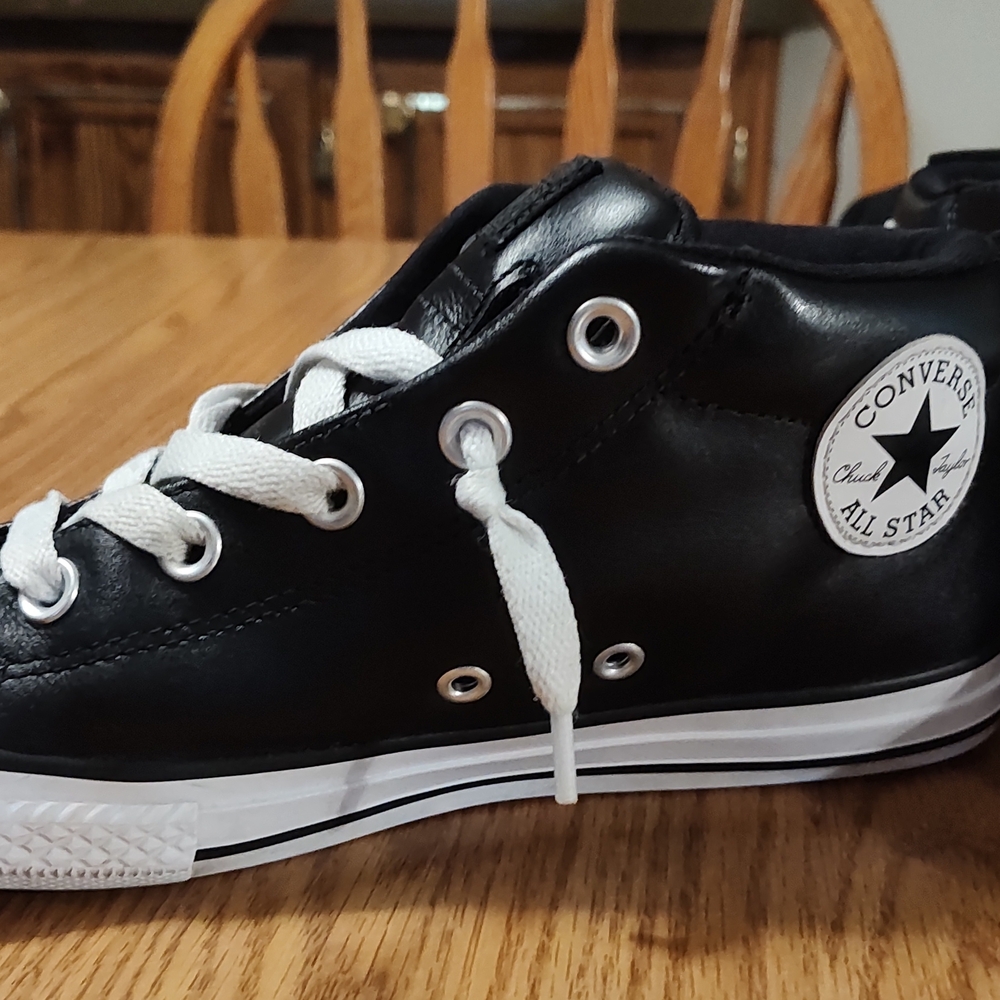 Converse (Chuck Taylor) Allstars. Kids Black Leather Sneakers Size 4.